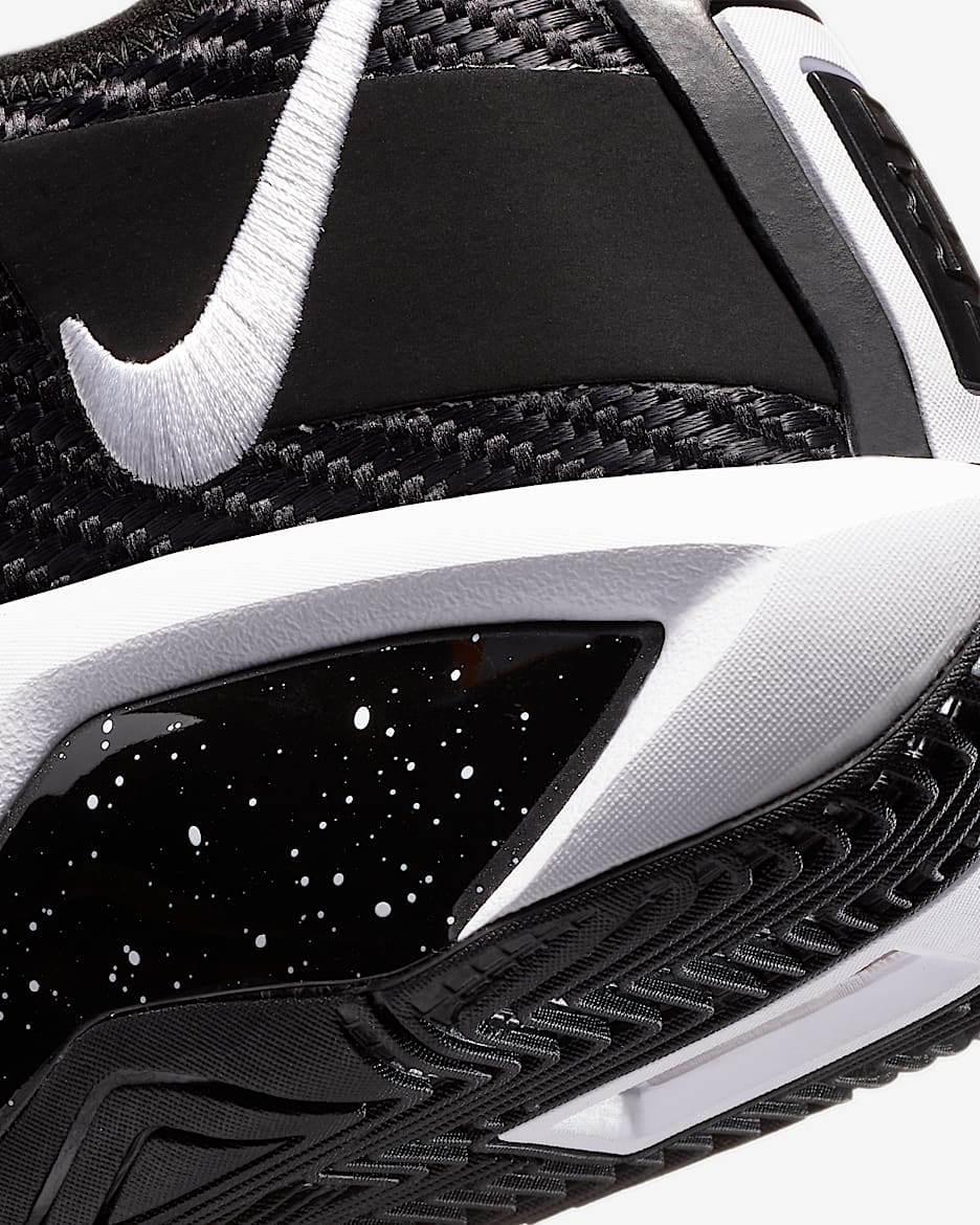 Nike lebron soldier price on sale